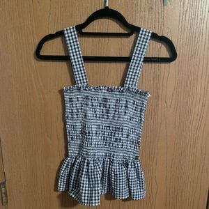 Fitted Checkered Spring Tank Top